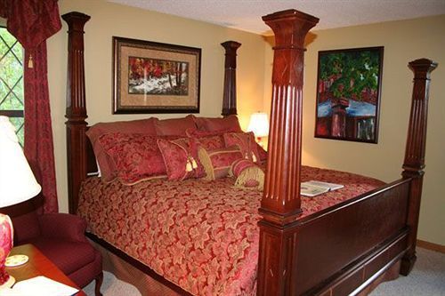 The Foxtrot Bed And Breakfast Гетлинбург Екстериор снимка
